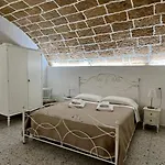 Dimora Via Celso Guest house