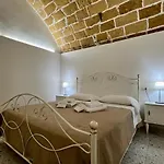 Dimora Via Celso 3*