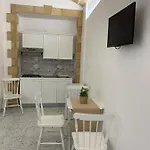 Dimora Via Celso Guest house