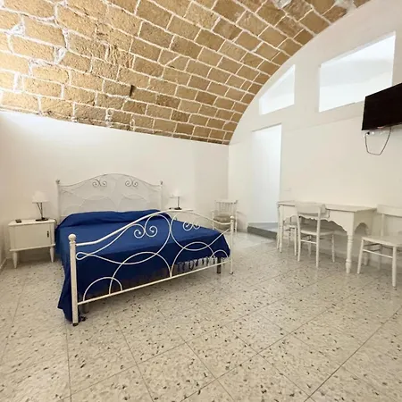 Πανσιόν Dimora Via Celso Gallipoli