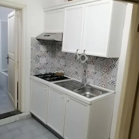 Πανσιόν Dimora Via Celso 3*